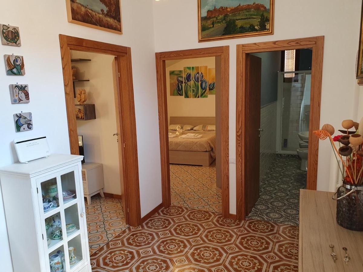 ...All'Archetto Di Sant'Andrea......Pieno Centro Орвието Екстериор снимка